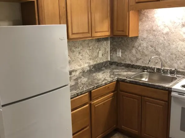 2460 Fishing Creek Valley Rd #4, Harrisburg, PA 17112