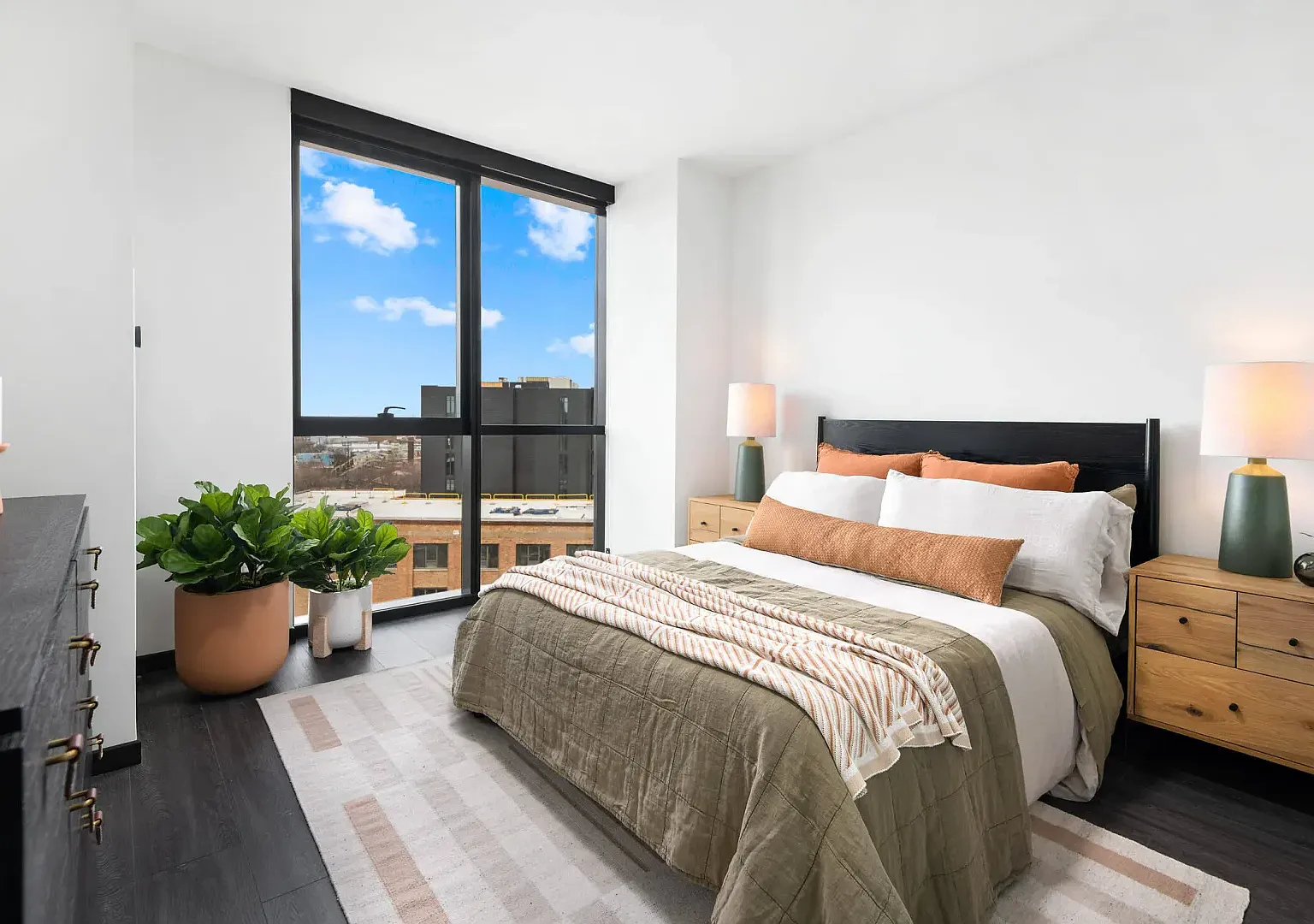 2 bed, $4,215 — Photo 3