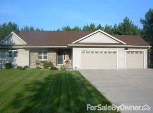 2560 Truman Ave, Plover, WI 54467