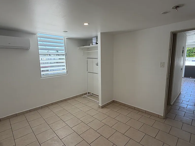 1458 Pso Damisela 7 — Photo 7