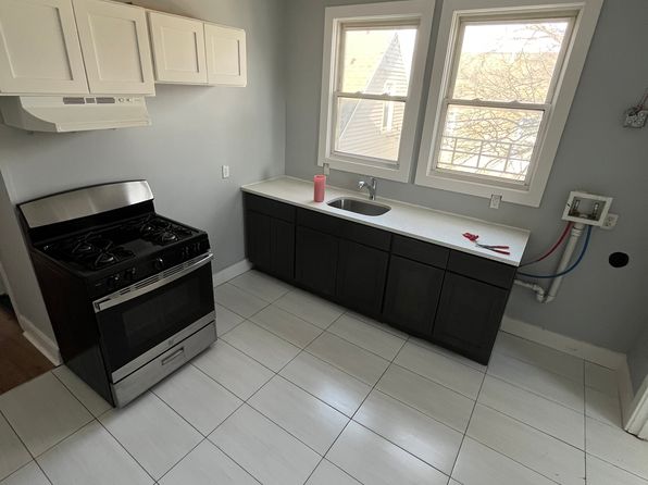 780-782 S 16th St #3