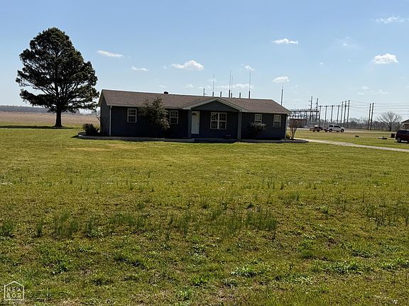 4th image of 4077 Highway 163