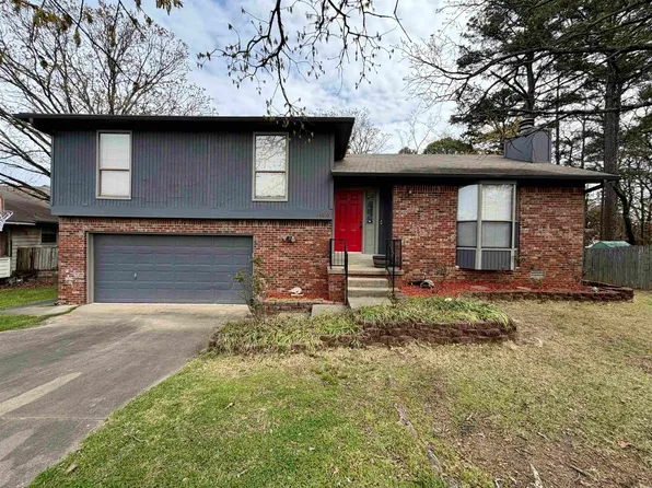 13010 Pleasant Forest Dr, Little Rock, AR 72212