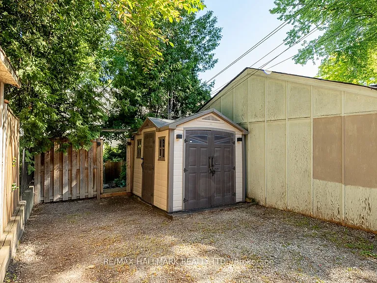 101 Pears Ave — Photo 35