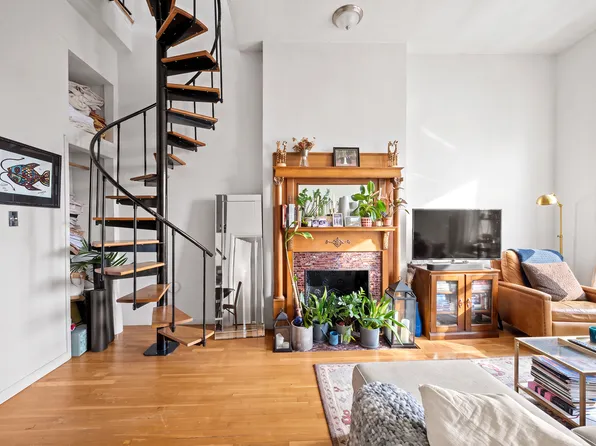 41 West 85th Street image 1 of 11