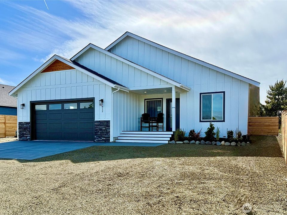 1st image of 917 Ocean Shores Blvd Boulevard SW