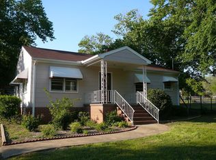 154 Johnny St, Hartwell, GA 30643