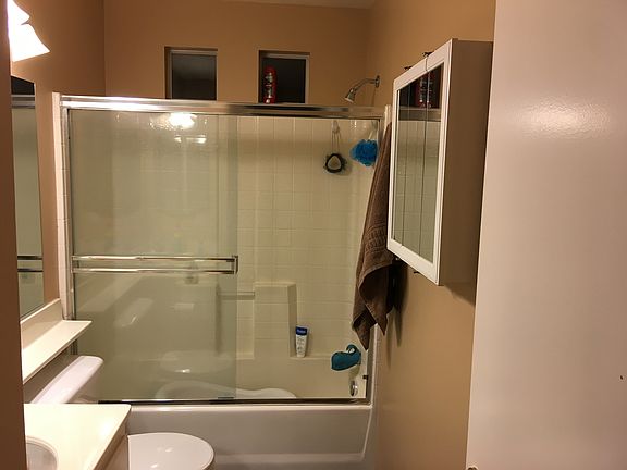 5th image of 7543 W Liberty Pkwy Unit 695
