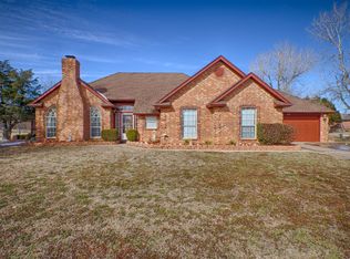 1625 E Southwest 89th St, Mustang, OK 73064
