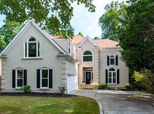 4008 Cambridge Hill Ln, Charlotte, NC 28270