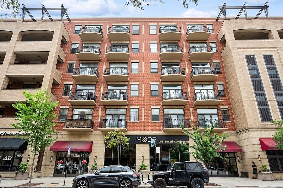 1301 W Madison St APT 206, Chicago, IL 60607 | Zillow