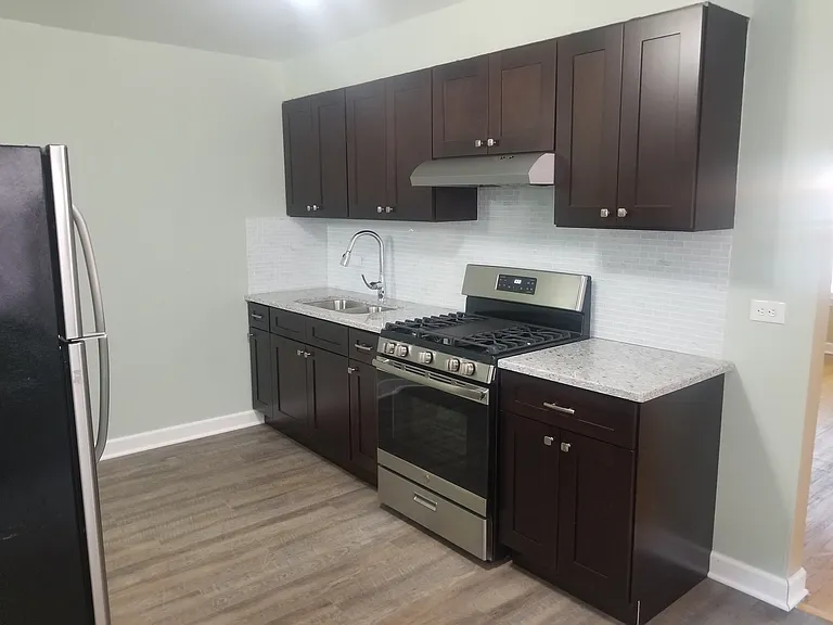 4918 Hull St #2WE — Photo 5