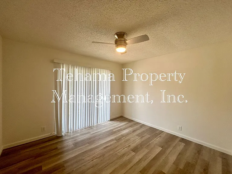 655 David Ave — Photo 7