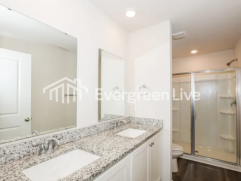 2228 Courtina Way — Photo 10