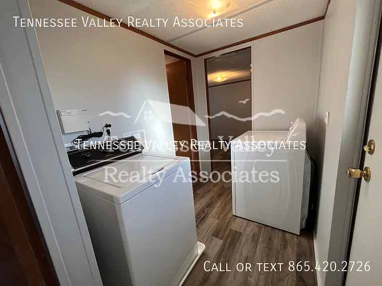 2248 Knoxville Hwy #3 — Photo 16