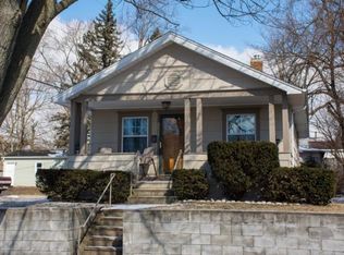 3017 Wall St, South Bend, IN 46615