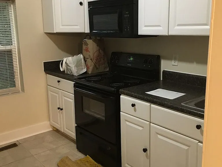 3202 Q St — Photo 6