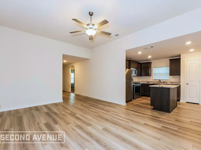 9700 Sierra Grande Dr — Photo 5