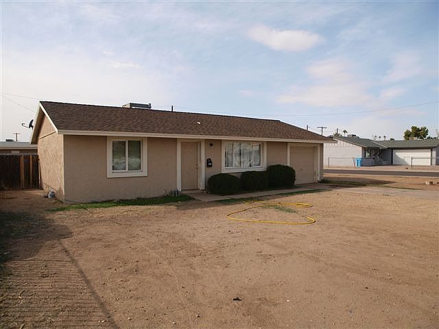 2nd image of 8538 N 37th Ave