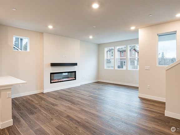 2nd image of 345 E Park Street #B1