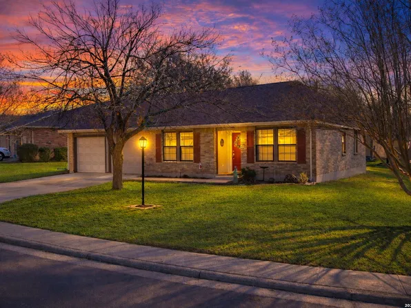 3744 Hunters, Schertz, TX 78108