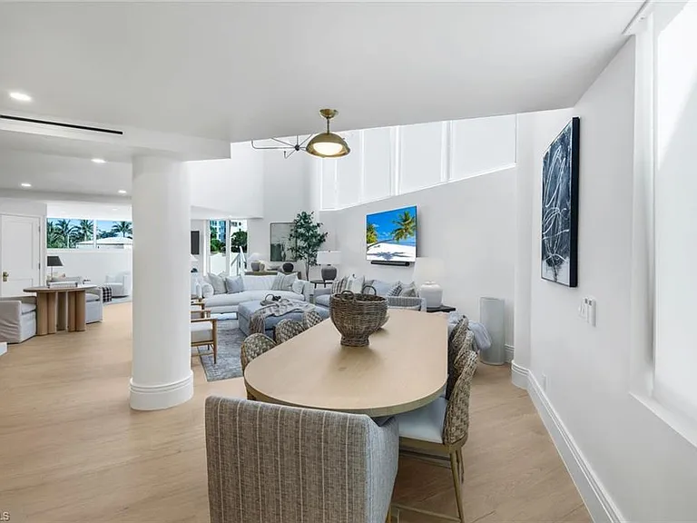 4041 Gulf Shore Blvd N #109 — Photo 10