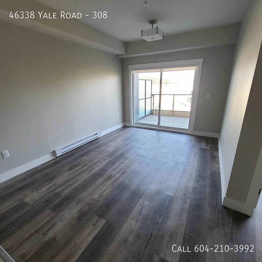 Building Photo - 46338 Yale Rd #308