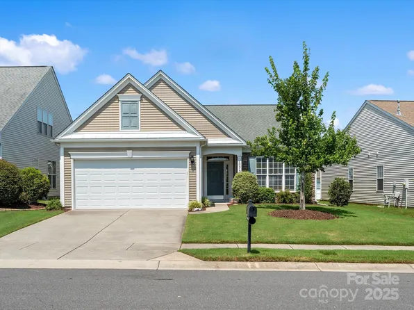 10317 Threatt Woods Dr, Charlotte, NC 28277