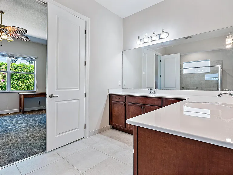 8883 Kingsmoor Way — Photo 4
