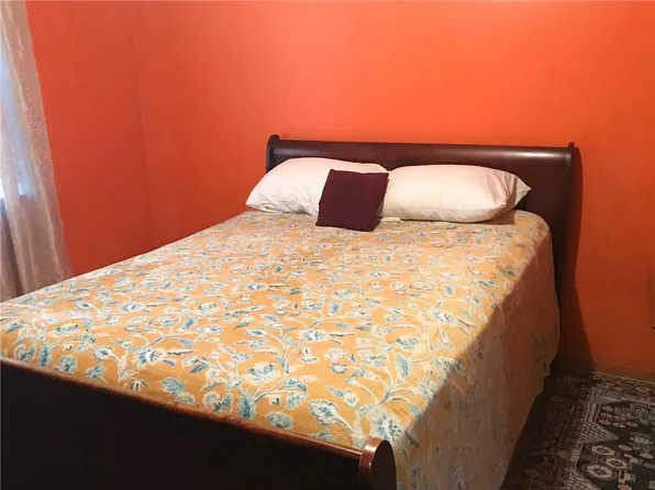 619 East 86th Street image 15 of 21