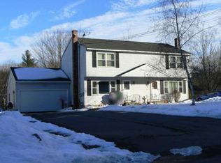 9 Sunnyside Ln, Derry, NH 03038