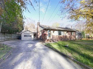 601 Shook Rd, Akron, OH 44319