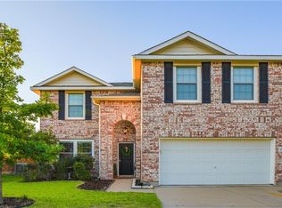 9836 Autumn Sage Dr, Fort Worth, TX 76108