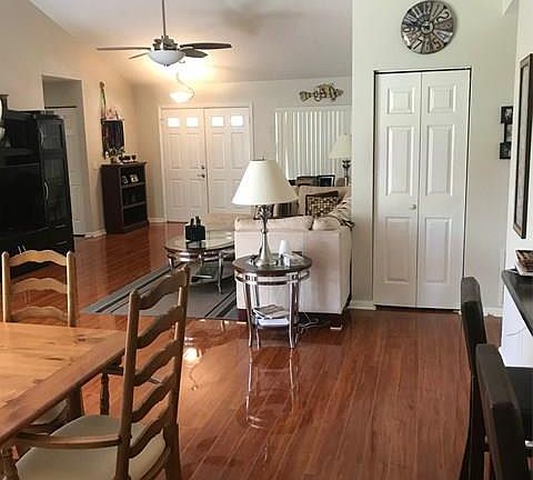 4th image of 114 Evans Dr