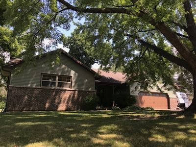 327 Lisa Ln, Somonauk, IL, 60552