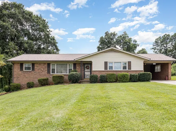 2430 23rd Avenue Pl NE, Hickory, NC 28601