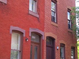 1732 W Diamond St, Philadelphia, PA