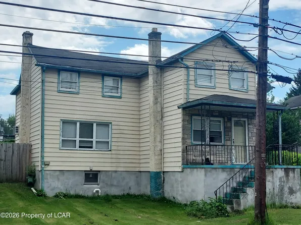 110 E Luzerne Ave, Edwardsville, PA 18704