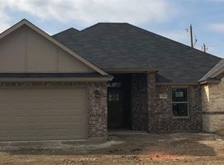 729 Edgewood Ave, Corsicana, TX 75110