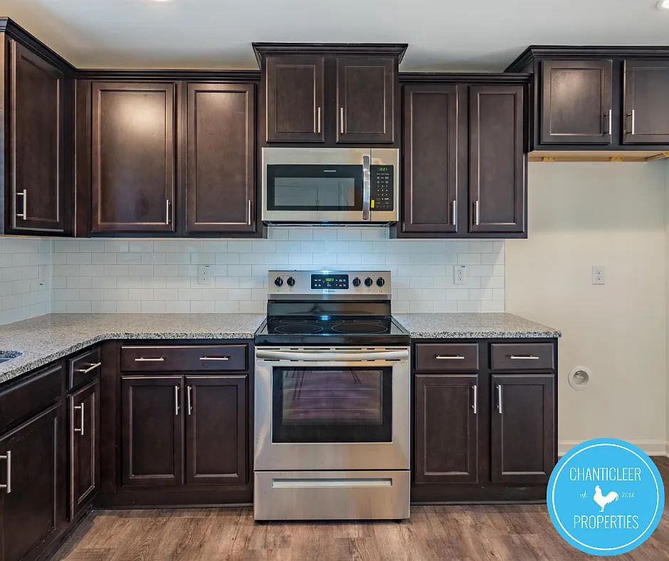 512 Hobkirks Pl - 1 — Photo 2