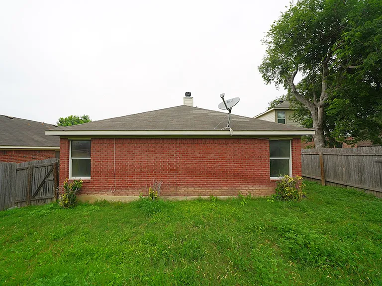 6534 Ithaca Fls — Photo 31