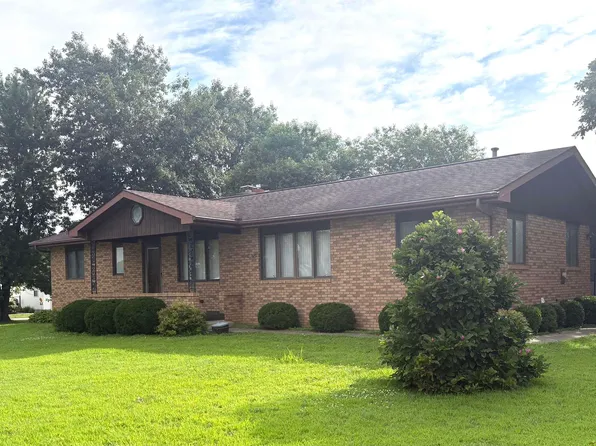 1135 Main St, Jesup, IA 50648