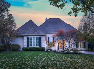 1451 Fairway Cir, Geneva, IL 60134