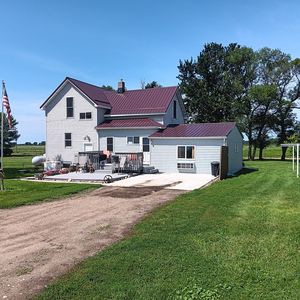 13552 394th Ave, Bath, SD, 57427