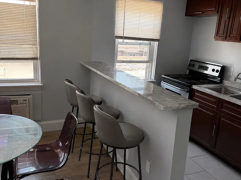 13781 Cedar Rd #304 — Photo 7
