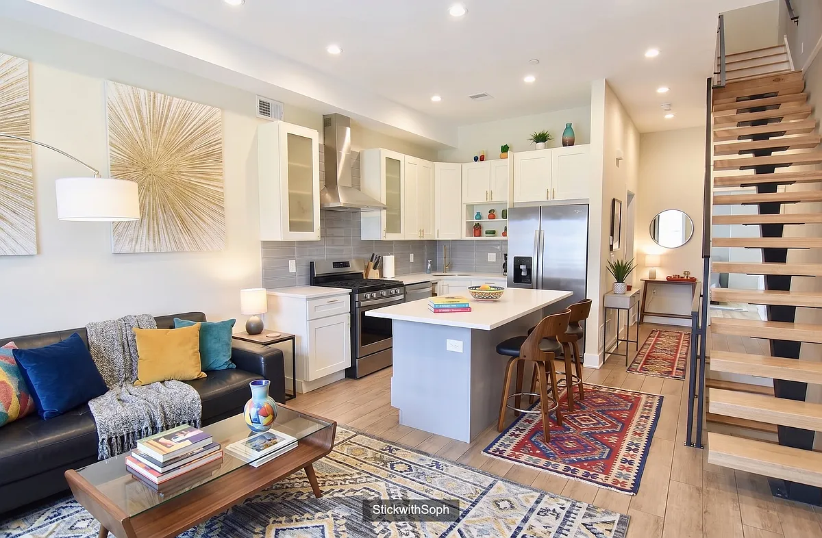 kitchen area - 1619 Point Breeze Ave #B