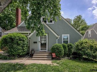 5645 Poppleton Ave, Omaha, NE 68106