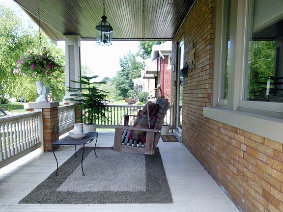 2nd image of 3140 Daytona Ave