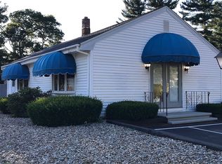 1688 Main St, Tewksbury, MA 01876