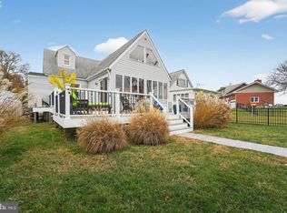 920 Seneca Park Rd, Middle River, MD 21220